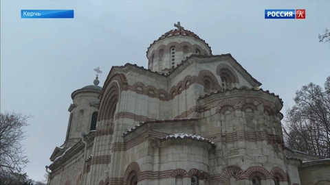 Застройка возле древнейшей церкви в Керчи грозит ей обрушением