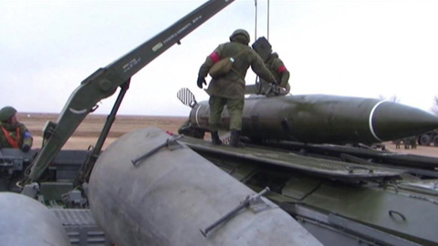 Песков назвал продление СНВ-3 "успехом всего думающего человечества"