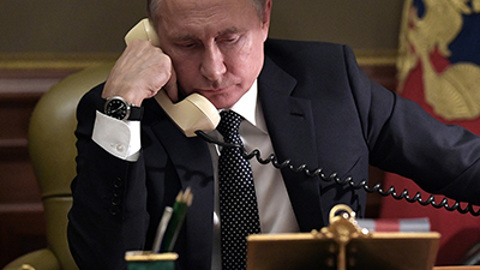 Путин обсудил ситуацию в Афганистане с премьером Пакистана