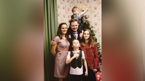 "Какой-то бзик": Илья Носков объяснил, почему решился на домашние роды