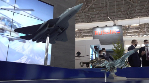 В Бангалоре открылся международный авиасалон Aero India