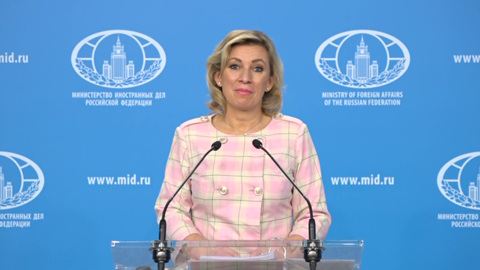 Захарова: отказавшись от насаждения демократии силой, США приняли правильное решение