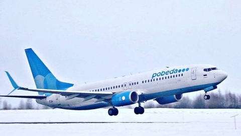 Челябинский аэропорт временно не принимает самолеты из-за непогоды