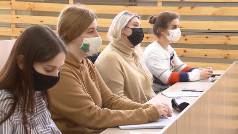 Российские вузы вышли из онлайна: какие ограничения сохранятся