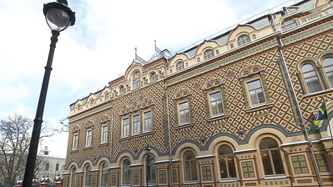 Около 2 млн туристов посетили Москву во время новогодних каникул