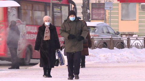 Более 35 тыс. штрафов выписали за отсутствие масок в транспорте Москвы
