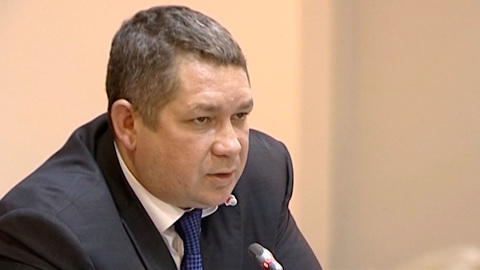 Взятки и "пасьянсы" с контрактами: дуэт Золотарева с Когарлыцким