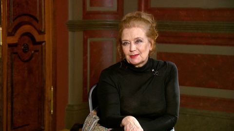 Лучшая Констанция: Ирина Алферова отмечает юбилей