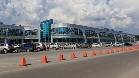 Вылетевший самолет из Новосибирска в Иркутск вернулся обратно