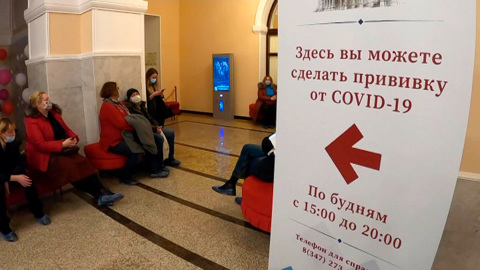 Аншлаг не только во время премьер: в Уфе прививку можно сделать в театре
