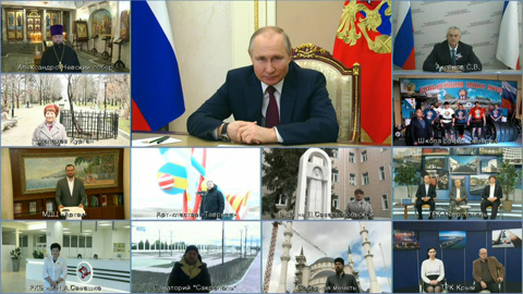 Путин проводит встречу с представителями общественности Крыма и Севастополя