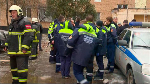 Пожарные ликвидировали возгорание в гаражах на северо-востоке Москвы