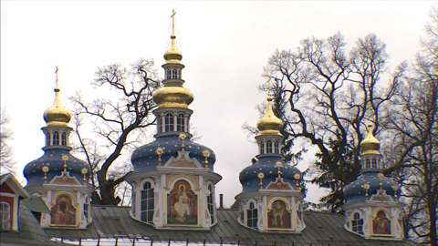 На стенах Успенского собора Псково-Печерского монастыря обнаружены росписи XVIII века