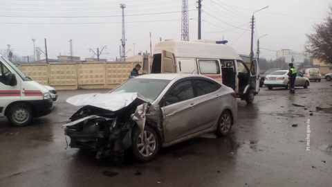 В ДТП с автобусом в Туле пострадали около 20 человек