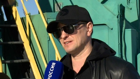 Сергей Безруков объяснил, почему не будет играть Гагарина