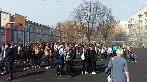 Российским школам рекомендовано не работать с 4 по 7 мая
