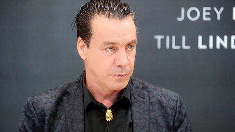 Концерт лидера Rammstein отменили в Германии