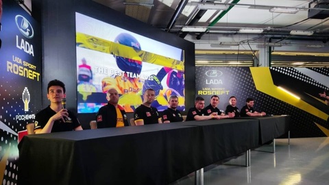 LADA Sport ROSNEFT представила обновленный состав команды