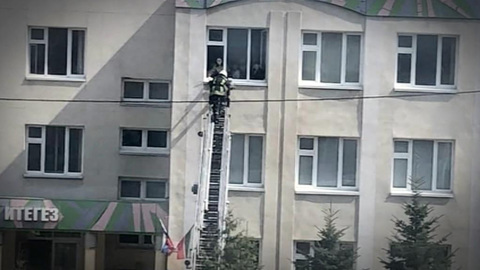 Президент Татарстана подтвердил гибель семерых детей в результате стрельбы в школе