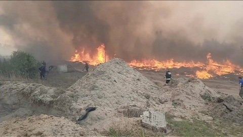 Базу отдыха "Сосновый бор" эвакуируют в Тюменской области из-за пожаров