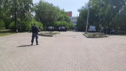 Мужчина напал на прохожих в Екатеринбурге, есть жертвы