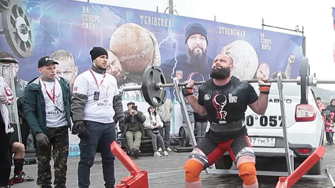 Кубок мира по силовому экстриму в Териберке: нужно быстро думать и много поднимать