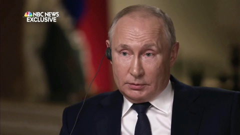 Путин назвал Байдена карьерным политиком