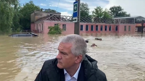 Дожди подтопили 18 жилых домов в селе Приозёрном Ленинского района Крыма