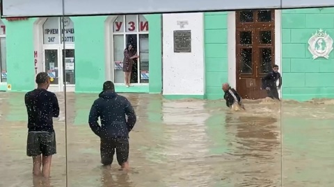 Около 90 домов подтоплены после продолжительных ливней в Ялте