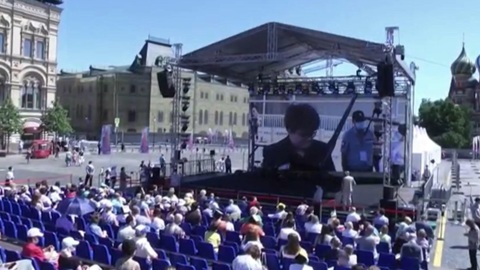 Книжный фестиваль "Красная Площадь" начал работу в Москве