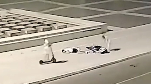 В Астрахани столкнулись электросамокатеры