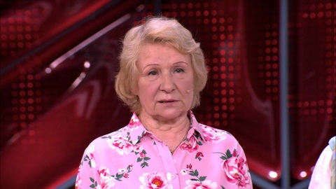 Люся вышла из тени: что известно о самой звездной домработнице шоу-бизнеса