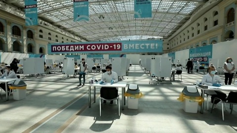 Возможность повторной вакцинации от коронавируса открылась в Гостином дворе