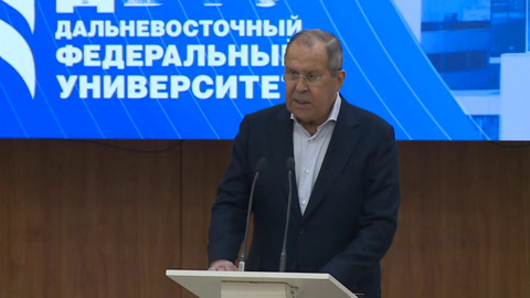 Лавров оценил заявления Запада об изоляции России