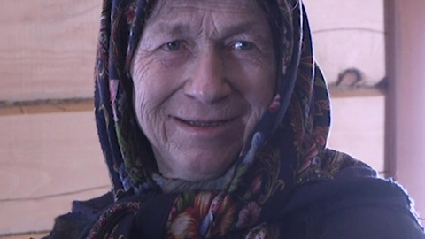 Отшельнице Агафье Лыковой построили новую баню