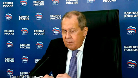 Лавров: Запад пытается сформировать вокруг России пояс нестабильности