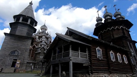 В Кижах после реставрации открыли Церковь Преображения Господня