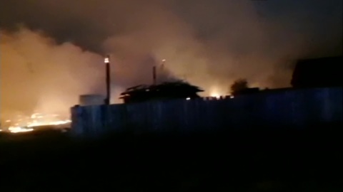 В Марий Эл огонь от лесного пожара подступил к двум поселкам