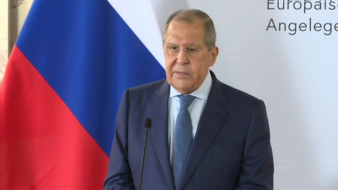 Лавров пошутил о планах Зеленского "приватизировать" празднование Нового года