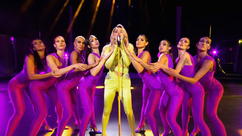 Loboda, "Allo"