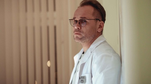 Зрители "Смотрим" выбрали лучшие сериалы зимы
