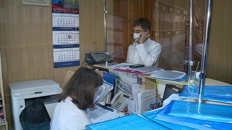 В России предложили давать три выходных после вакцинации от COVID-19