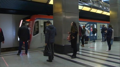 Акция "Время ранних" разгрузила фиолетовую линию столичного метро до 16%