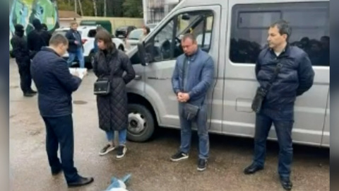 Подмосковные полицейские попались на взятках и продаже изъятых наркотиков