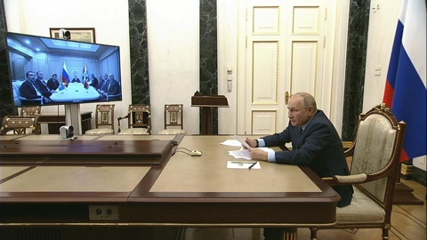 Путин в режиме видеоконференции провел встречу с главами спецслужб стран СНГ