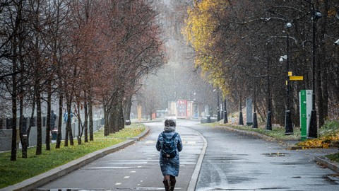 Первый осенний снег пошел в Новой Москве