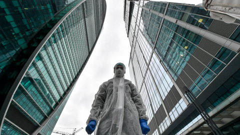 Москвичам на карантине разрешили выходить в магазин