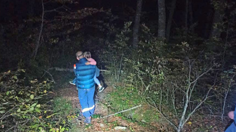 В горах Сочи мужчина заблудился с 4-летним ребенком