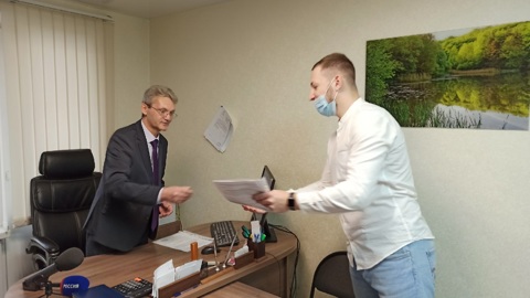 Дети-сироты в Алтайском крае начали покупать жилье по сертификатам