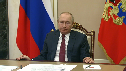 Путин призвал наращивать вакцинацию